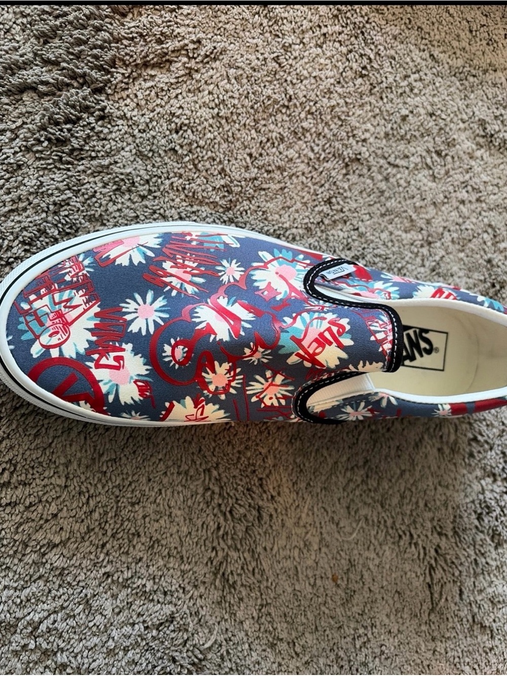 Vans Slip-On Floral Graphic Sneaker - Blue, Red, White